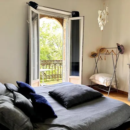 Beautiful And Large Secure 2 Bedroom Haussmann Virg * ベジエ