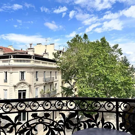 アパート Beautiful And Large Secure 2 Bedroom Haussmann Virg