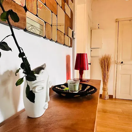 アパート Beautiful And Large Secure 2 Bedroom Haussmann Virg